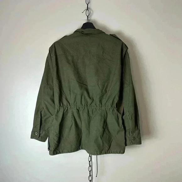 Vintage Multi Pocket  Military Jacket Large - Picture 2 of 4